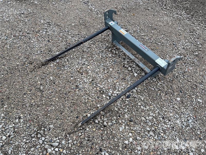Worksaver GLB-3000 Bale Spear Other tractor accessories