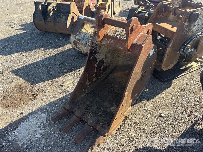  WR 24 in Excavator Bucket - Fits Hyundai 140LC-7 Žlice