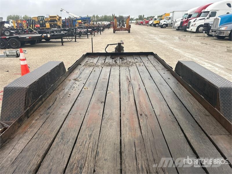  WTM 16 ft T/A Equipment Trailer 車輛運輸拖車
