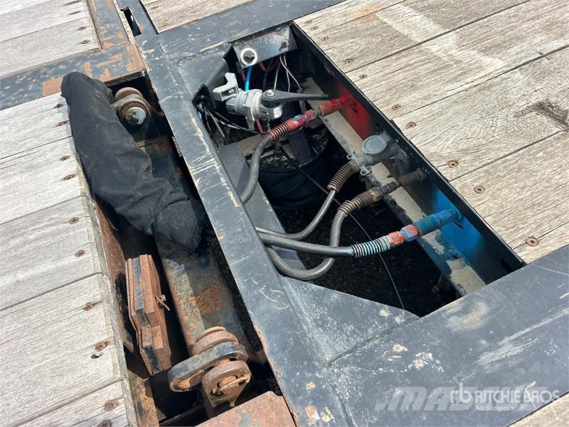 XL Specialized 80 MDE T/A 29 ft Extendable Removab Caricatore basso