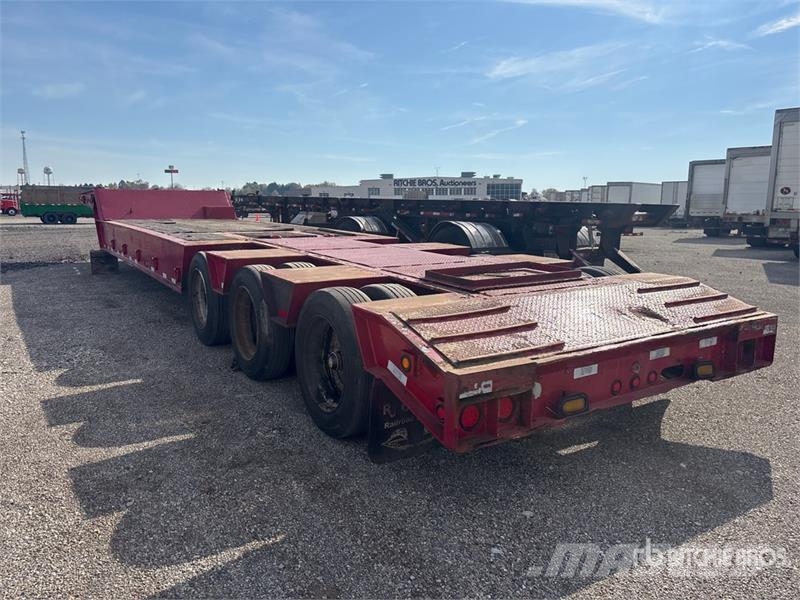 XL Specialized 90RG 90000 lb 48 ft Tri/A Step Deck Nizki nakladalci