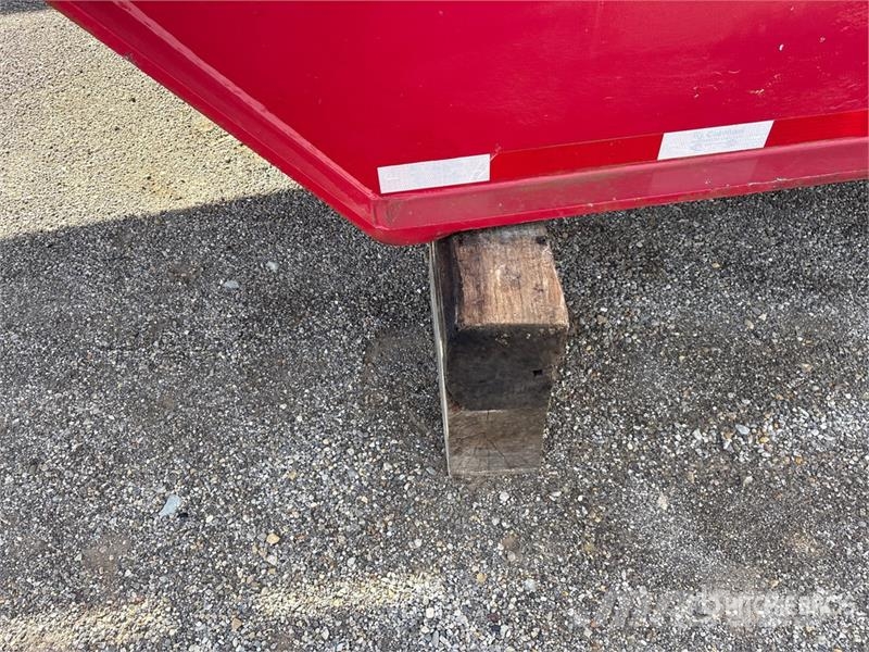 XL Specialized 90RG 90000 lb 48 ft Tri/A Step Deck Nizki nakladalci