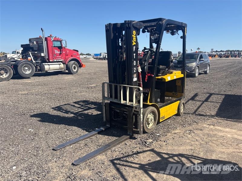 Yale ERC050VG 4600 lb Electric Forklift Elektromos targoncák