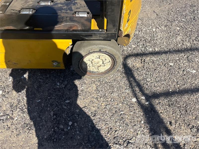 Yale ERC050VG 4600 lb Electric Forklift Elektromos targoncák