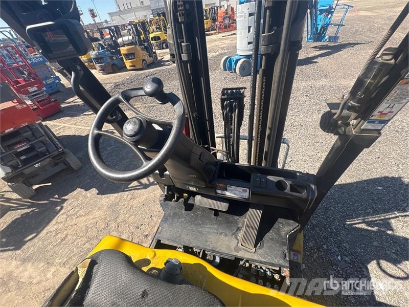 Yale ERC050VG 4600 lb Electric Forklift Elektromos targoncák