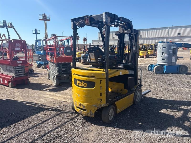 Yale ERC050VG 4600 lb Electric Forklift Elektromos targoncák
