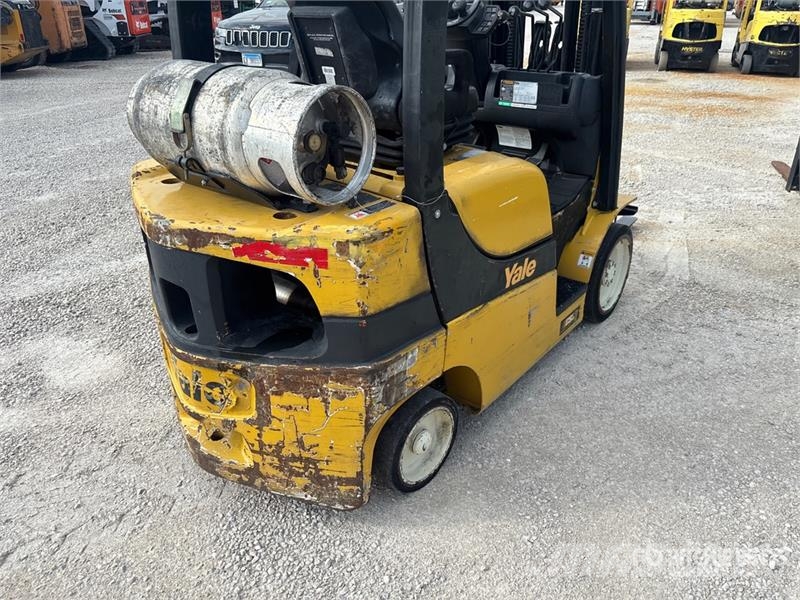 Yale GLC050LXNEAE087 4800 lb Cushion Tire Forklift Інше