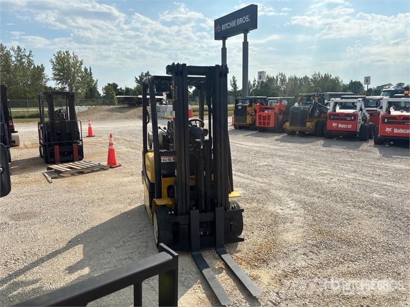 Yale GLC050LXNEAE087 4800 lb Cushion Tire Forklift Інше