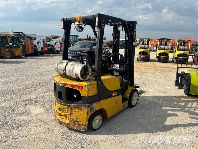 Yale GLC050LXNEAE087 4800 lb Cushion Tire Forklift Інше