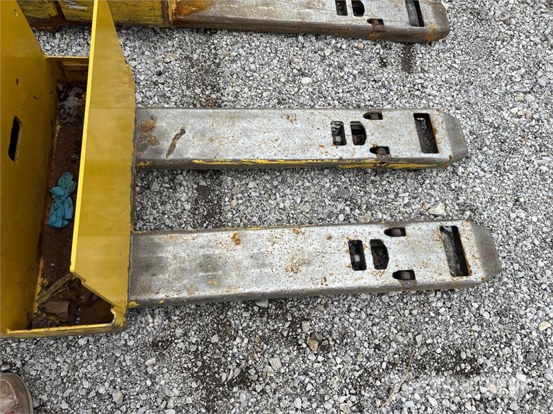 Yale MPW065-E 6500 lb Electric Pallet Jack Rankiniai hidrauliniai vėžimėliai