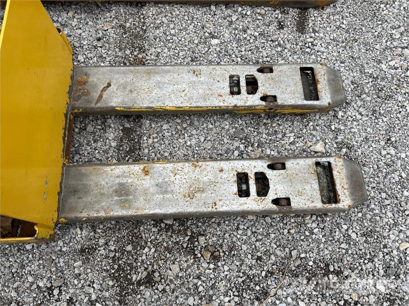 Yale MPW065-E 6500 lb Electric Pallet Jack Rankiniai hidrauliniai vėžimėliai