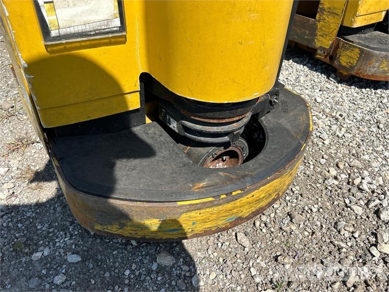 Yale MPW065SEN12T2748 6500 lb Electric Pallet Jack Rankiniai hidrauliniai vėžimėliai