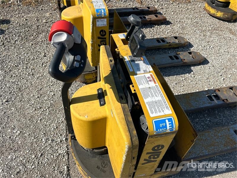 Yale MPW065SEN12T2748 6500 lb Electric Pallet Jack Rankiniai hidrauliniai vėžimėliai