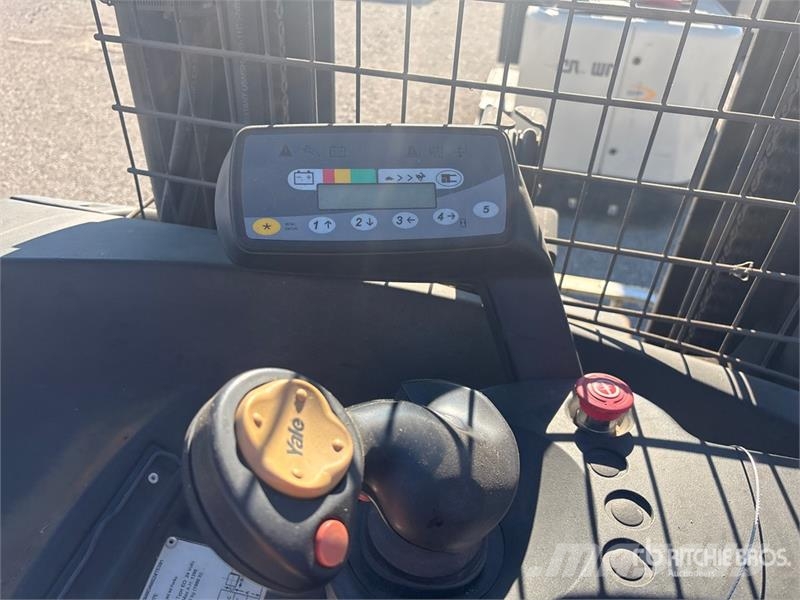 Yale NR040ADNS24TE091 Ηλεκτρικά περονοφόρα ανυψωτικά κλαρκ