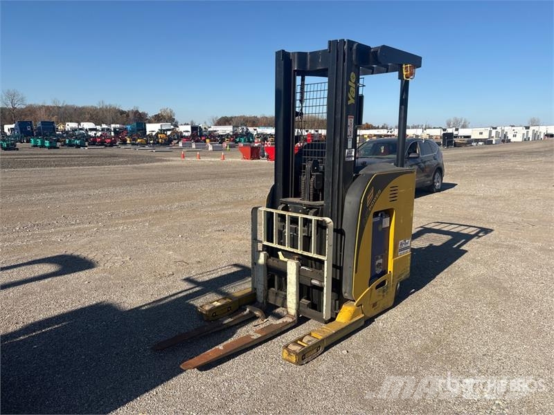 Yale NR040ADNS24TE091 Ηλεκτρικά περονοφόρα ανυψωτικά κλαρκ
