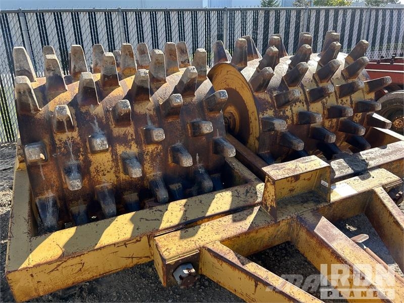 Young Welding Pull Behind Compactor Прицепные виброкатки