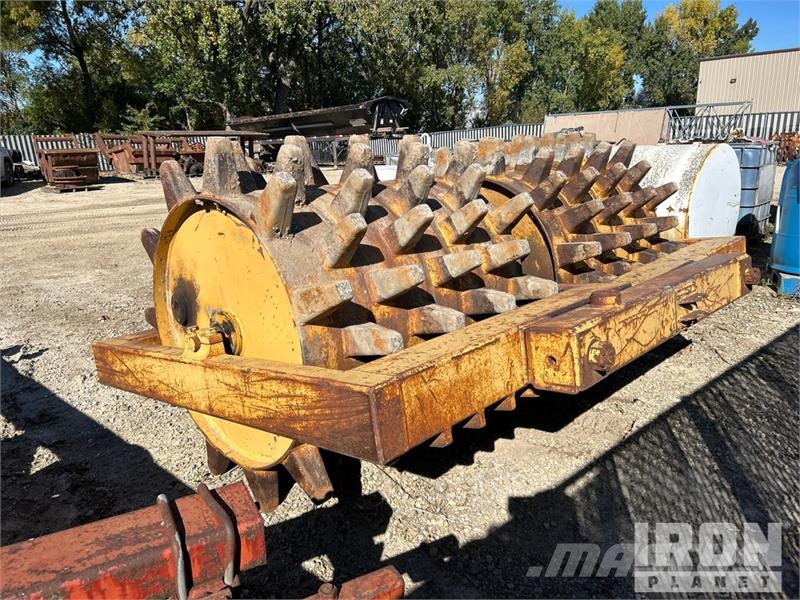 Young Welding Pull Behind Compactor Прицепные виброкатки