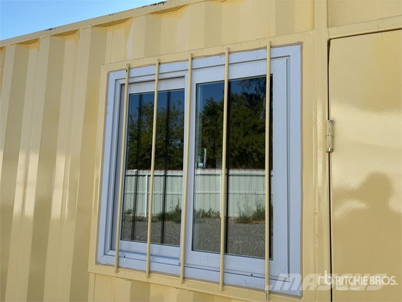  10 ft Standard Storage Container (Unused) Varastokontit