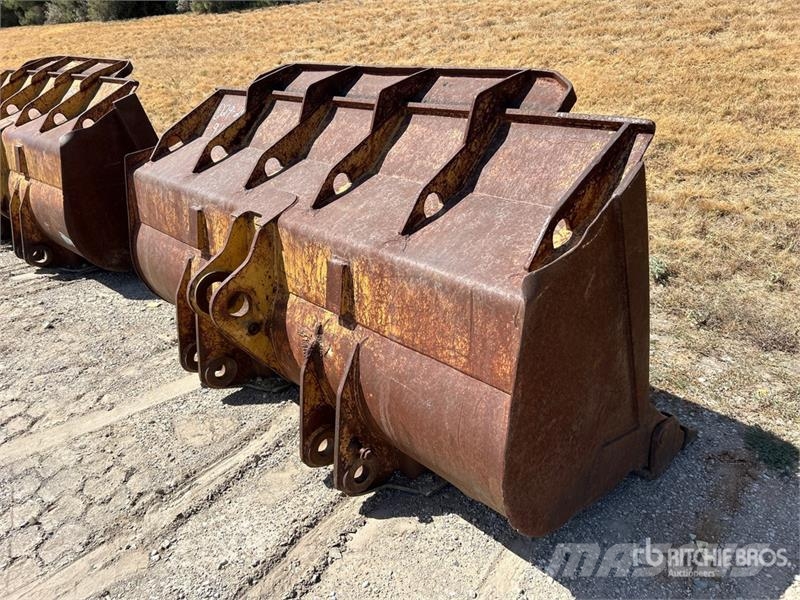  100 in General Purpose Wheel Loader Bucket - Fits  Ковші