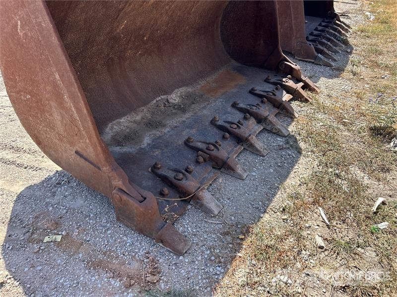  100 in General Purpose Wheel Loader Bucket - Fits  Ковші