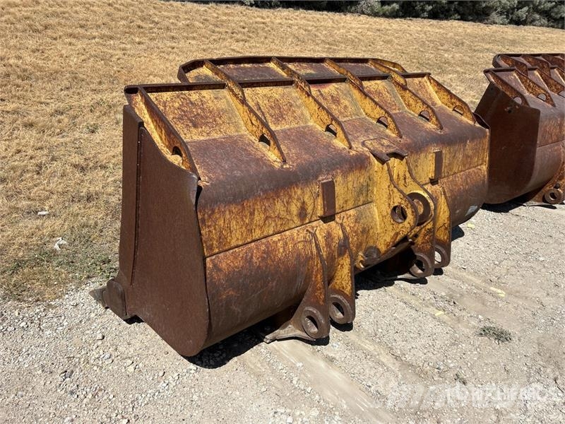 102 in General Purpose Crawler Loader Bucket - Fit Baldes