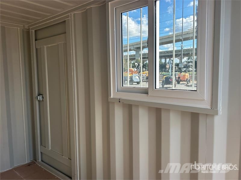  11 ft Storage Container Kontejnerji za skladiščenje