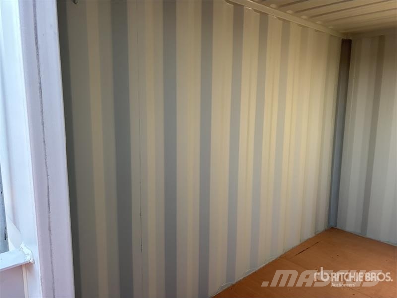 11 ft Storage Container Varastokontit