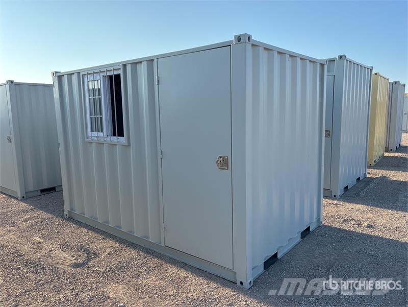 11 ft Storage Container Varastokontit