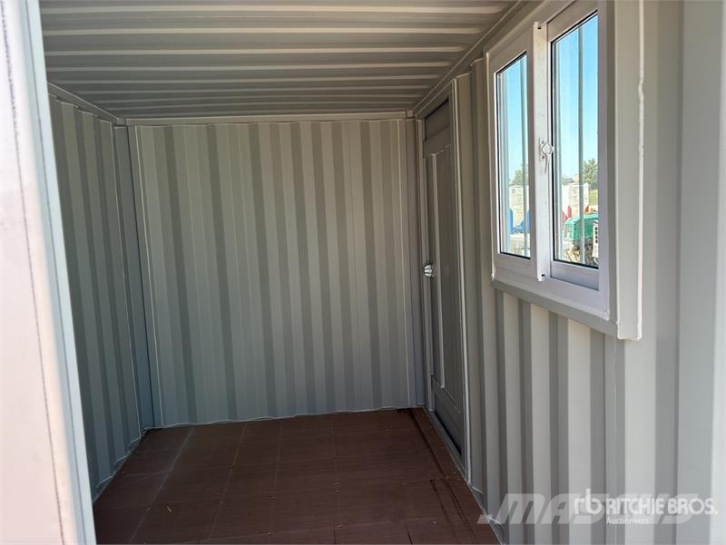 11 ft Storage Container Контейнери для зберігання