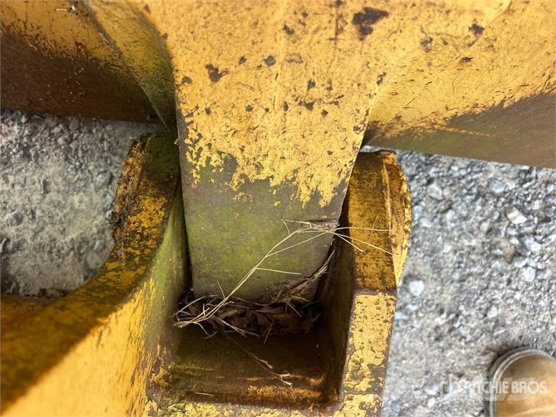 115 in Dozer Blade - Fits Cat D8 Sahaterad