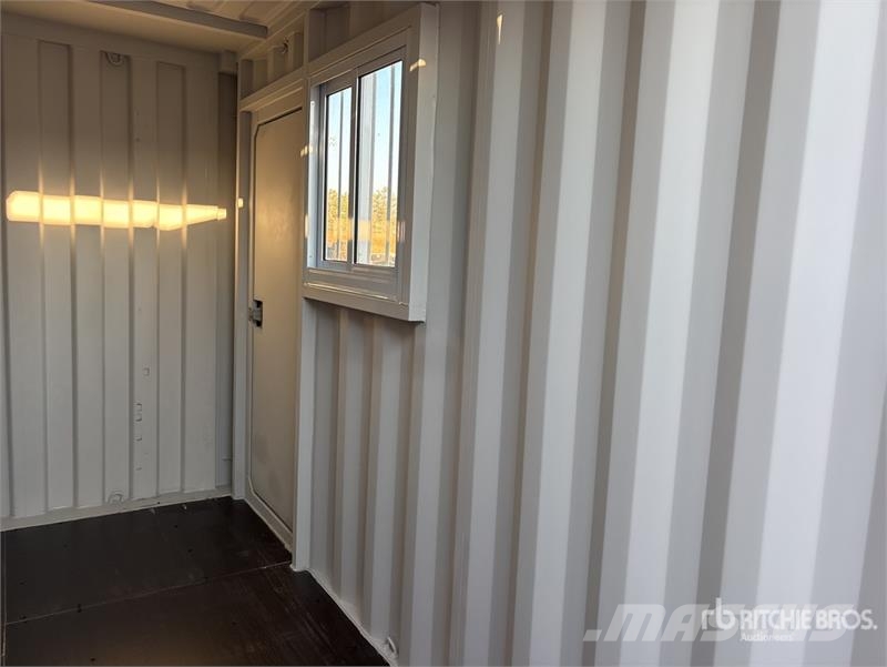 12 ft Storage Container Varastokontit