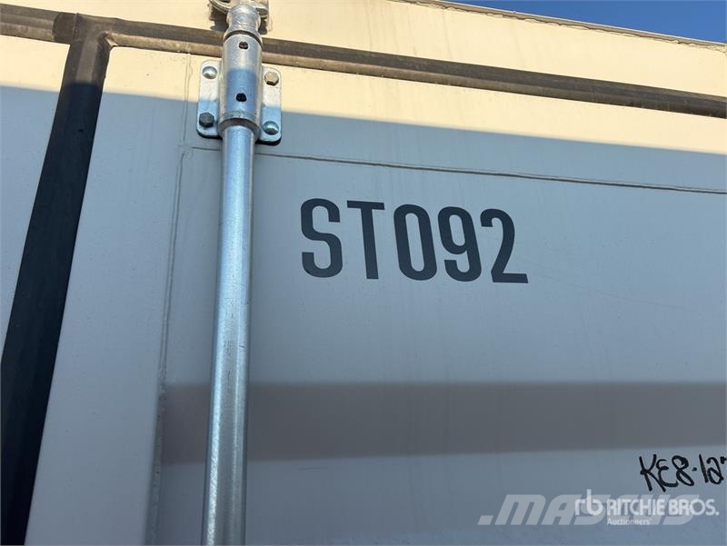 12 ft Storage Container Varastokontit