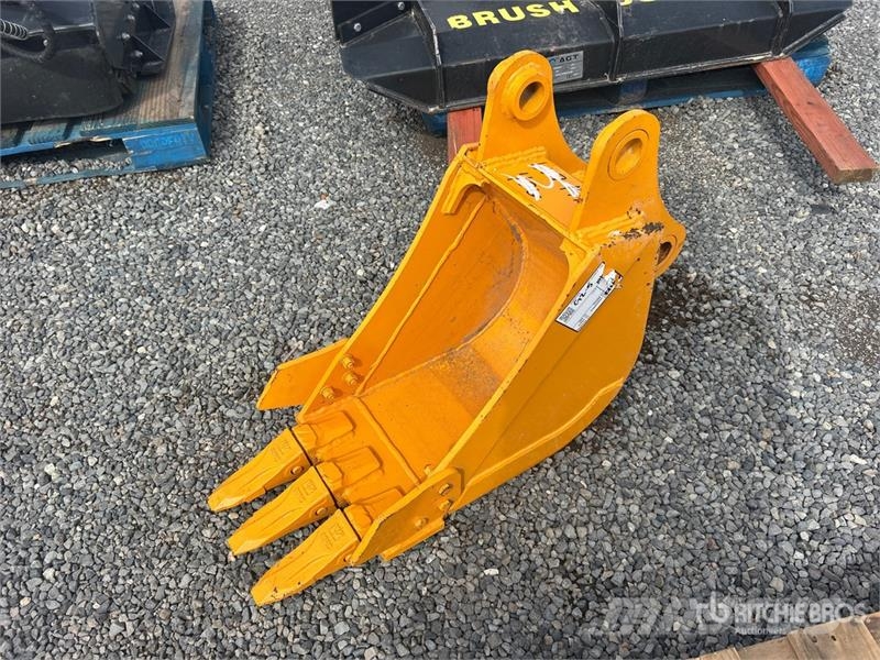 12 in Digging Excavator Bucket - Fits Cat 305 (Unu Baldes