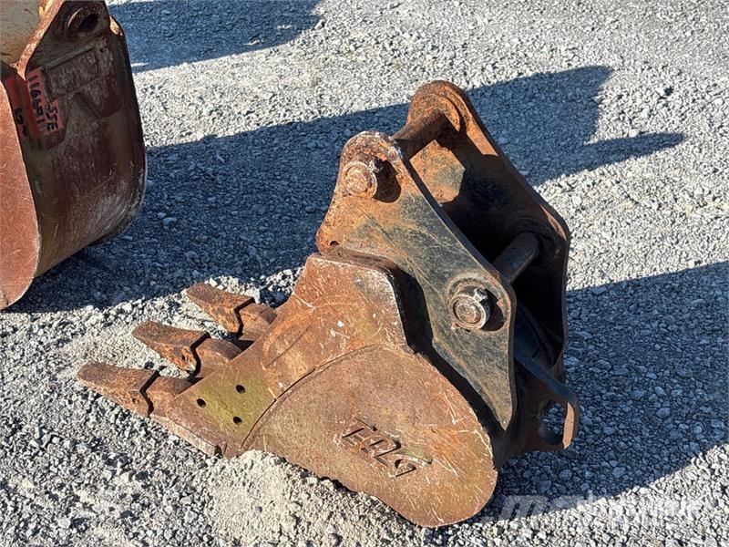  12 in Digging Excavator Bucket - Fits Yanmar Vi024 Žlice
