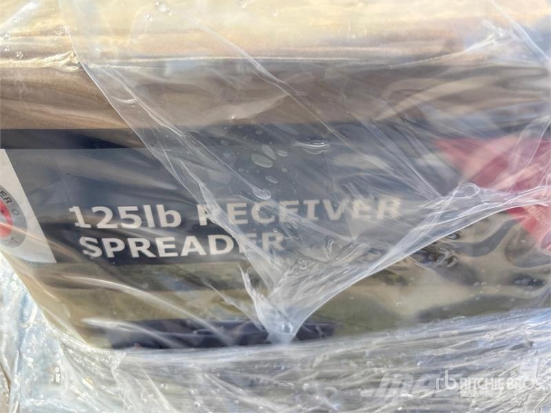 125 lbs Salt Spreader Sand- und Salzstreuer