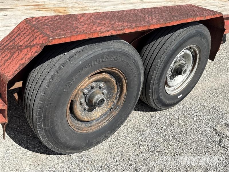 16 ft T/A Equipment Trailer Prikolice za prevoz vozil