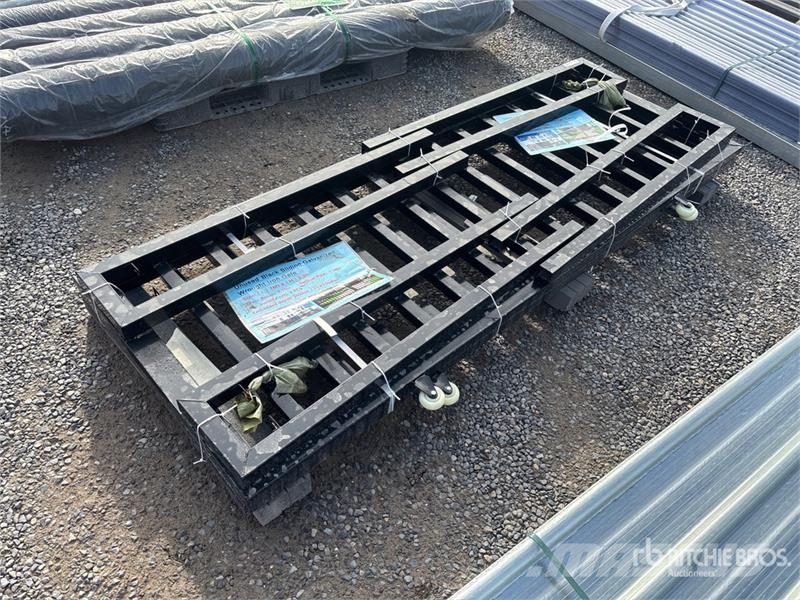  16 ft x 3.3 ft Black Sliding Galvanized wrought Ir Otra maquinaria agrícola