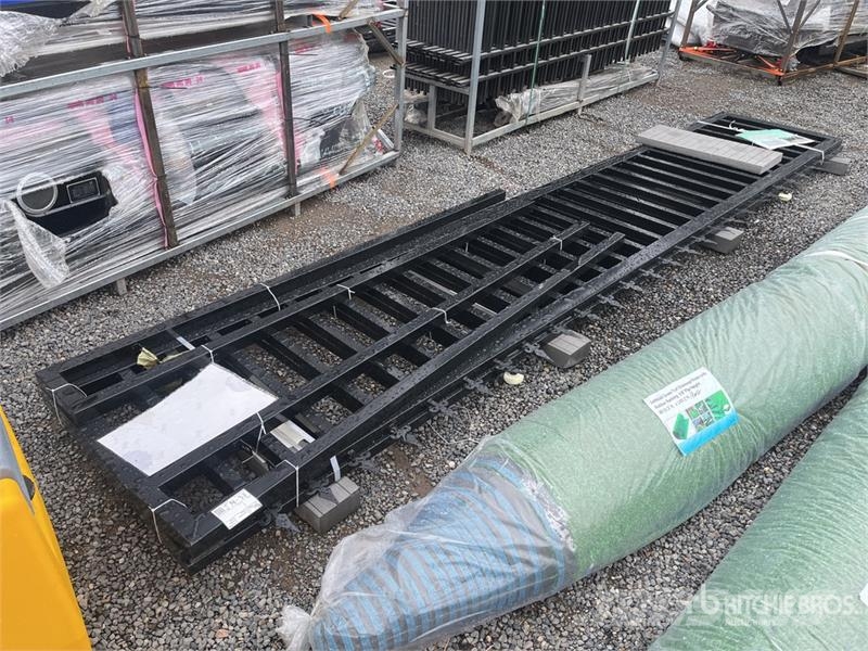  16 ft x 6.6 ft Assemble Sliding Galvanized Wrought ماكينات زراعية - غير ذلك