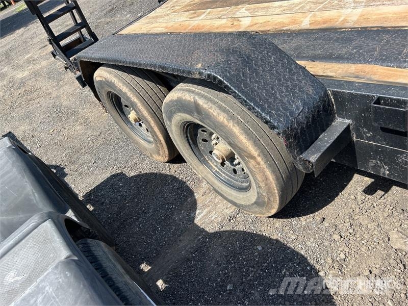 18 ft T/A Equipment Trailer Remolques para transporte de vehículos