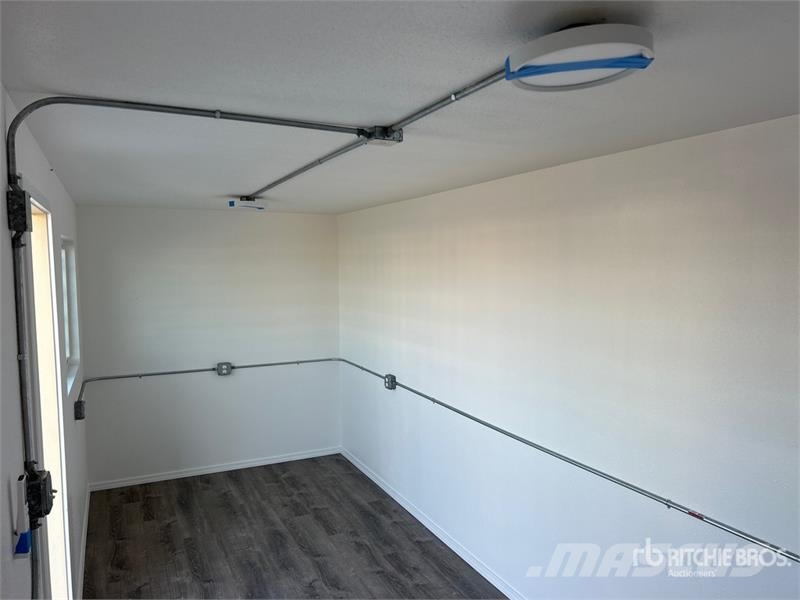  20 ft  ft x 8 ft Skid-Mounted Storage Container Mo Ostale poljoprivredne mašine