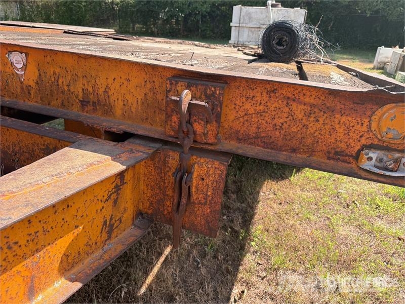  20 ft T/A Tandem Tilt Deck Trailer Низкорамные прицепы