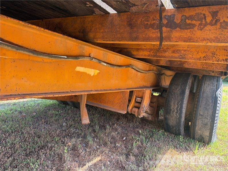  20 ft T/A Tandem Tilt Deck Trailer Низкорамные прицепы