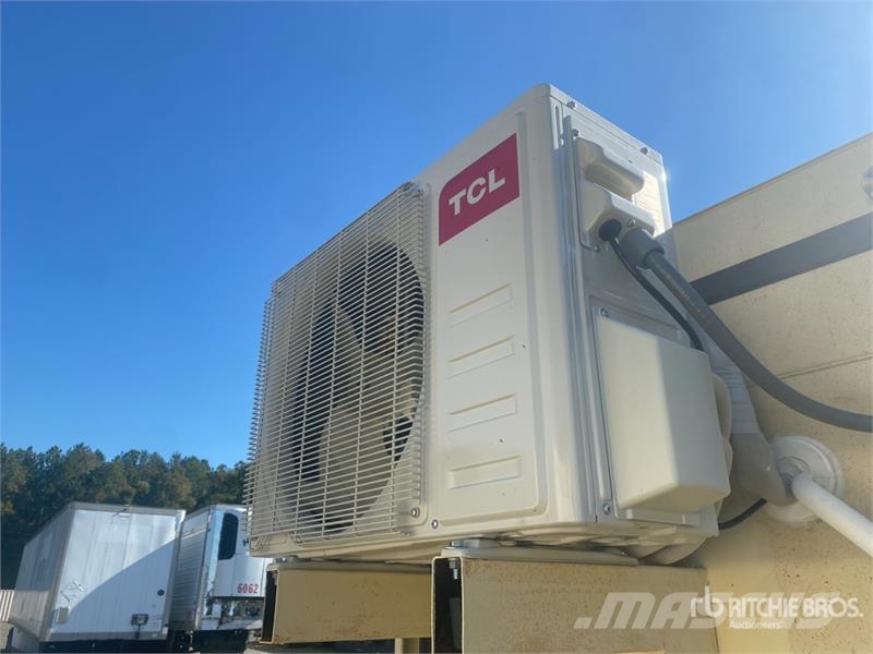  20 ft x 8 ft  ft x 8 ft Skid-Mounted Storage Conta 건설 장비 - 기타