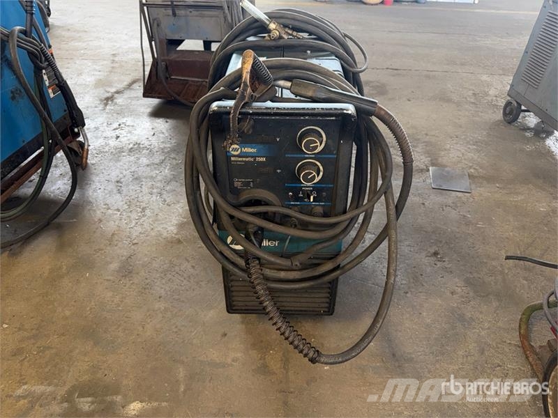  200 A Mobile Multi-Process Electric Welder Aparati za zavarivanje