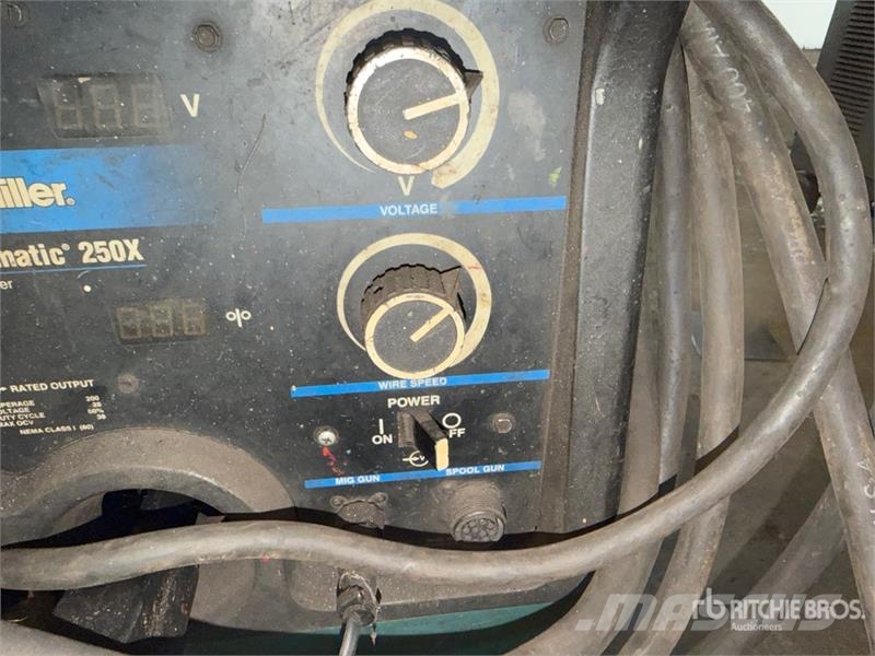  200 A Mobile Multi-Process Electric Welder Aparati za zavarivanje