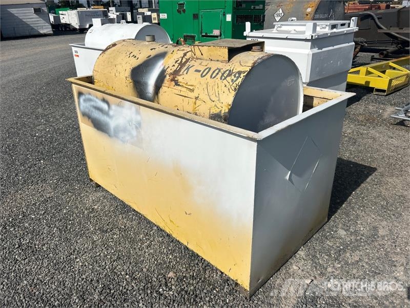 200 gal Skid Mounted Steel Diesel Fuel Tank Fuel and additive tanks