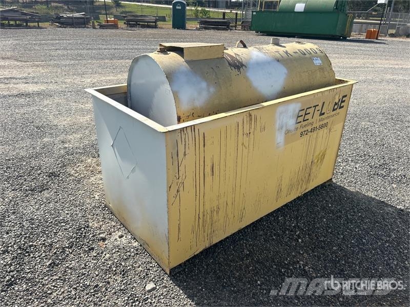 200 gal Skid Mounted Steel Diesel Fuel Tank Fuel and additive tanks