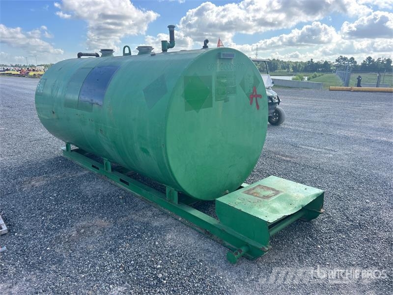 2000 gal Skid Mounted Steel Diesel Fuel Tank Fuel and additive tanks