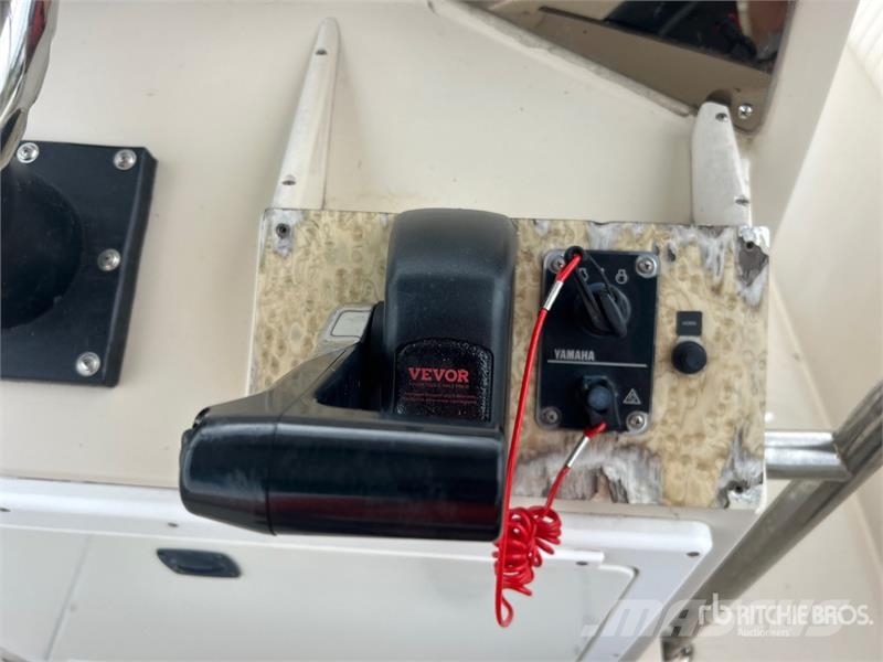24 ft Fishing Boat Barcos / barcazas de carga