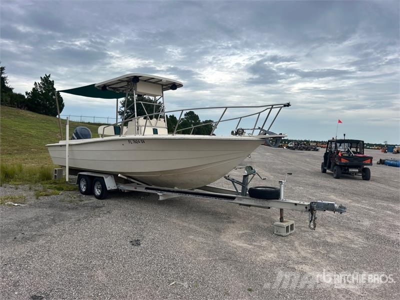 24 ft Fishing Boat Barcos / barcazas de carga